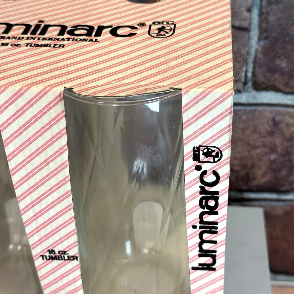 Set of 4 Luminarc Swirl Clear Glass Tumblers by Durand 5.75” USA Vintage‎ 16oz.